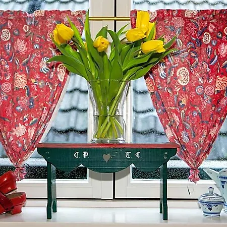 De Pepersteeg Bed & Breakfast Marken