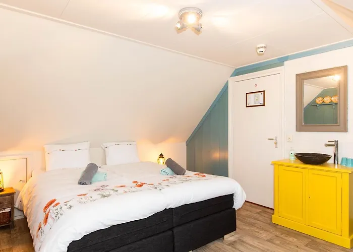 Bed & Breakfast De Pepersteeg Marken