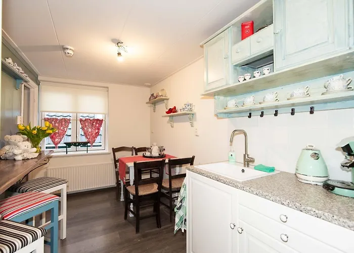 Bed & Breakfast De Pepersteeg 3*